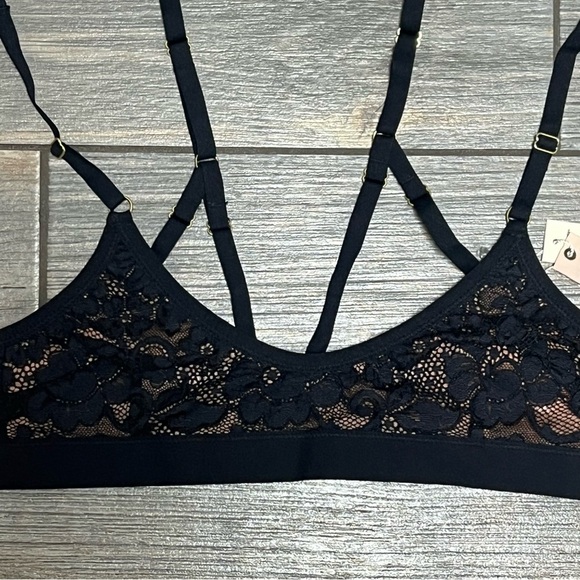 NWT Free People X We Are HAH Guard Her Bra or Belt Black Lace Small Bralette - Picture 4 of 15